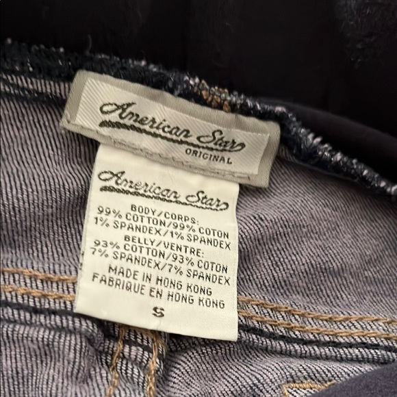 Stylish Maternity dark wash jeans - Picture 2 of 4